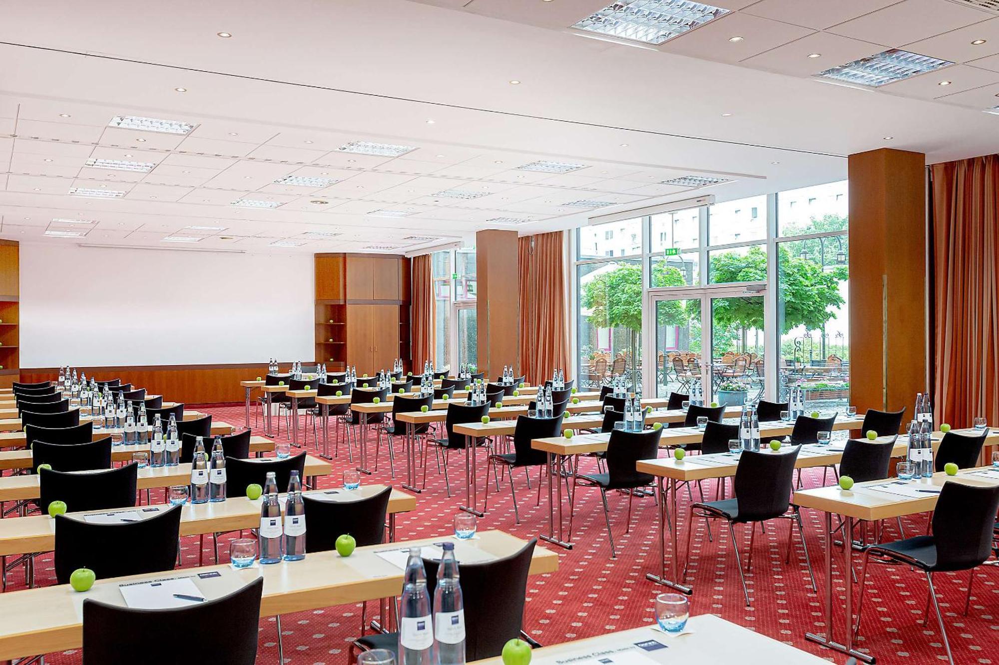 Dorint Hotel Λειψία Εξωτερικό φωτογραφία